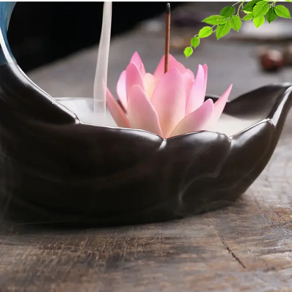Exquisite Deer-Shaped Lotus Backflow Incense Burner - Ceramic Incense Waterfall