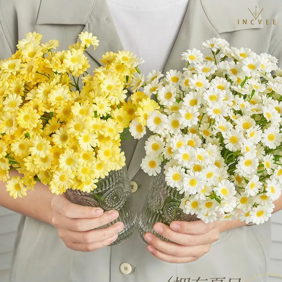 12 realistische Seiden-Gänseblümchen – Zarte Tischdekoration mit mehreren Stielen, biegsamer Draht, 26 cm