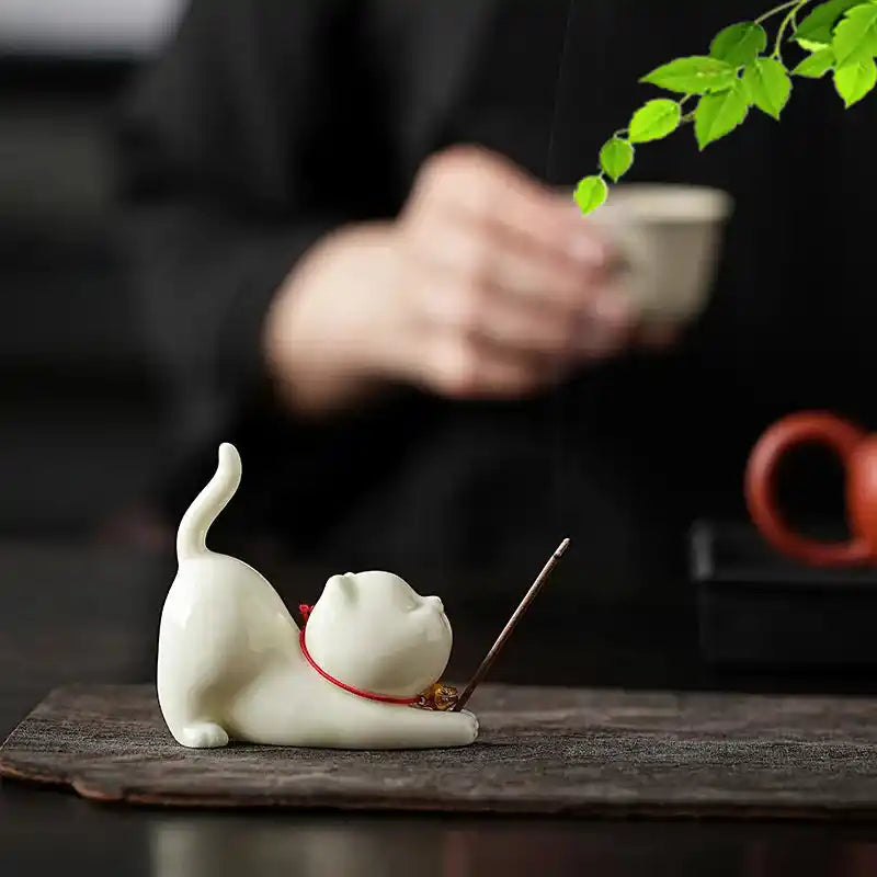 Ceramic Cute Cat Incense Holder - Japanese Style Mini Lovely Cat Incense Stick Burner