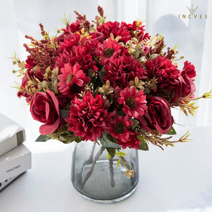 Zusammengestellter Seidenblumenstrauß – Gesteck aus Kunstrosen, Hortensien und Gänseblümchen, Steckblumenstiel, 34 cm