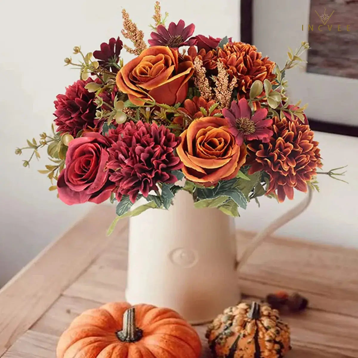 Zusammengestellter Seidenblumenstrauß – Gesteck aus Kunstrosen, Hortensien und Gänseblümchen, Steckblumenstiel, 34 cm