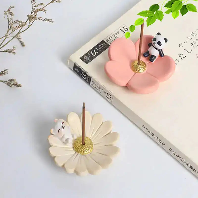 Japanese Style Resin Cherry Blossom Sakura Plate Incense Holder with Cute Animal