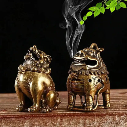 Lucky Feng Shui Mythical Beast Incense Burner - Retro Brass Hollow with Cover